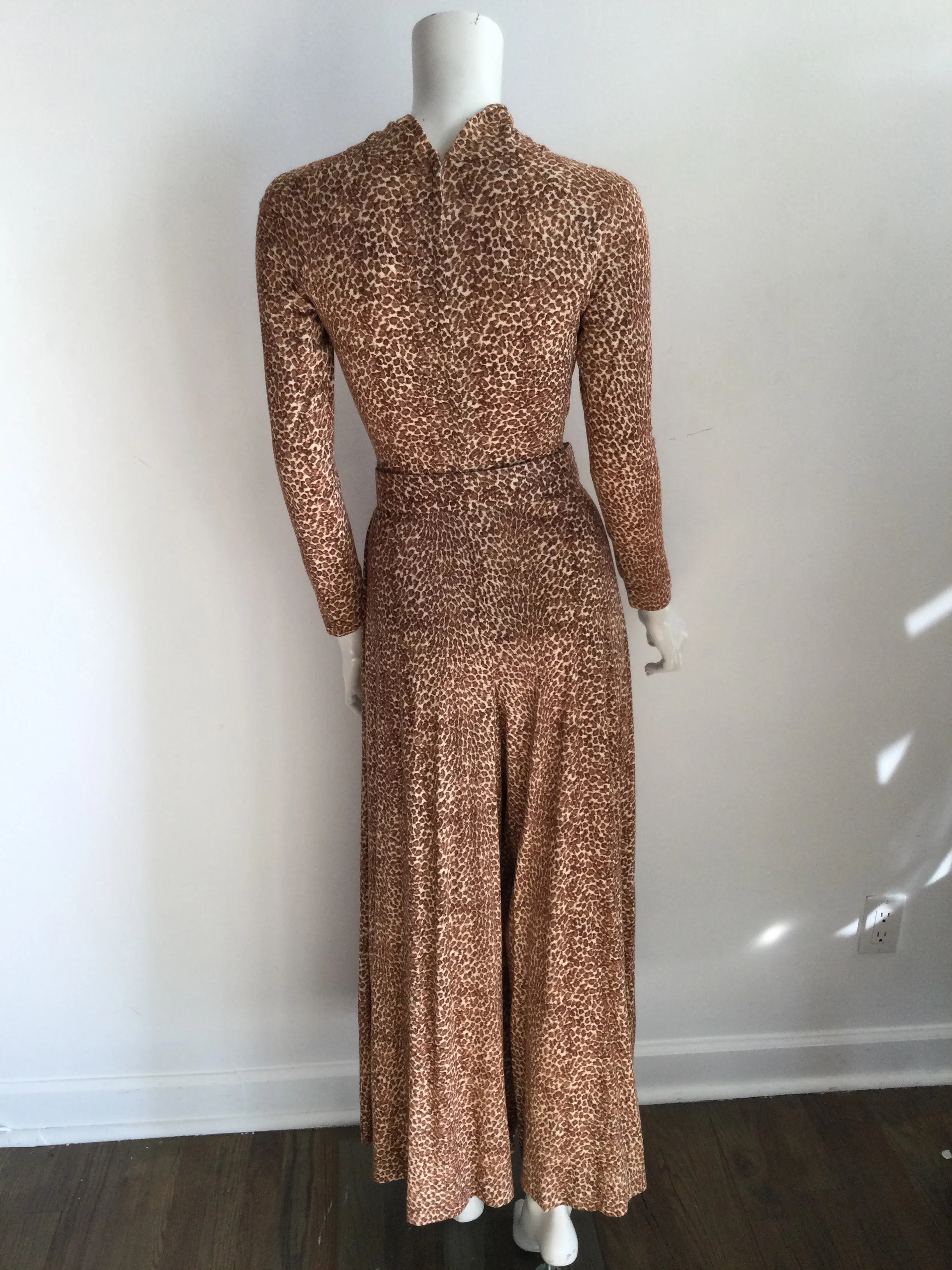 1970s B.Cohen by Jaconelli Cotton Leopard Print Jumpsuit Size 4