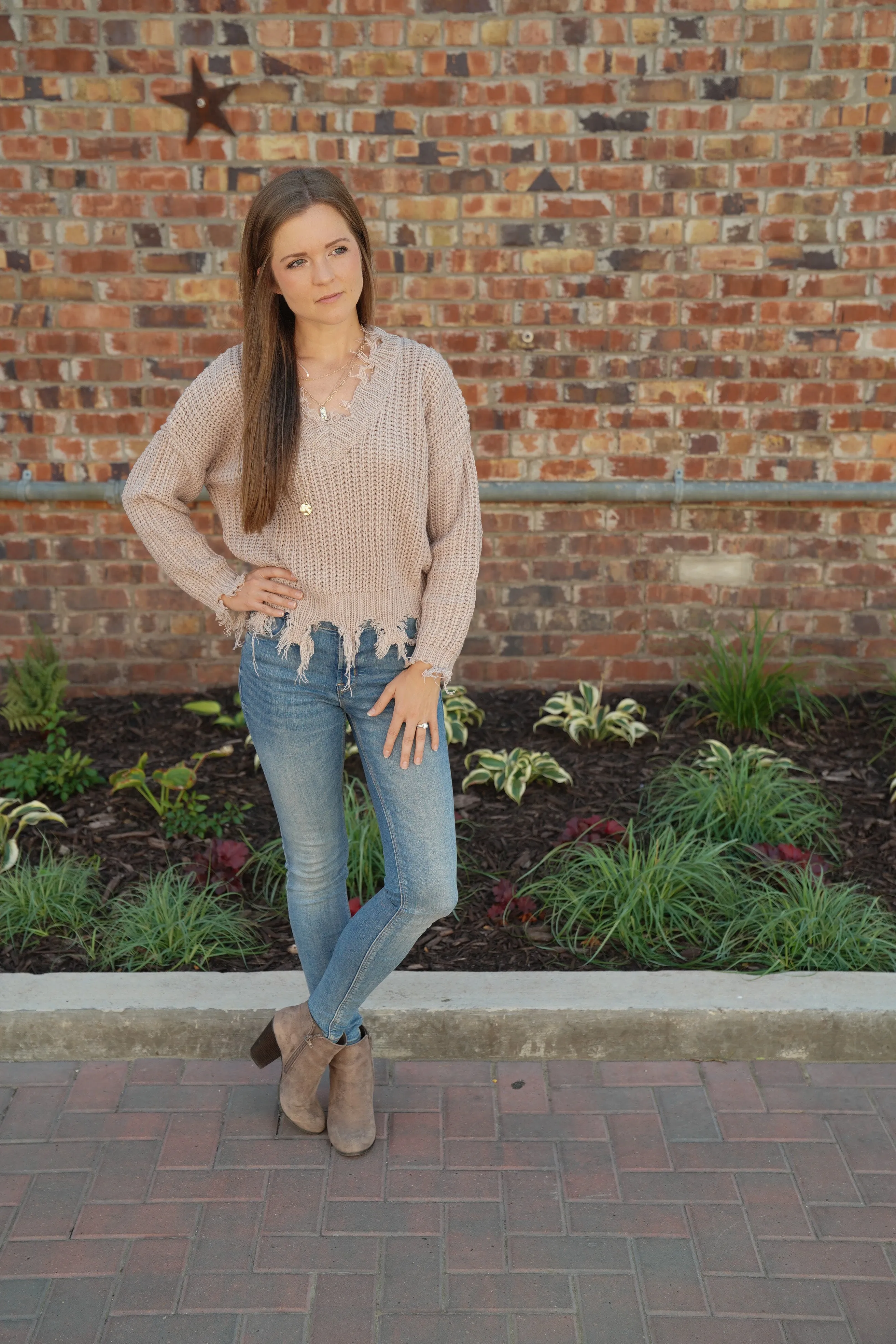 Frayed Hem Knit Sweater