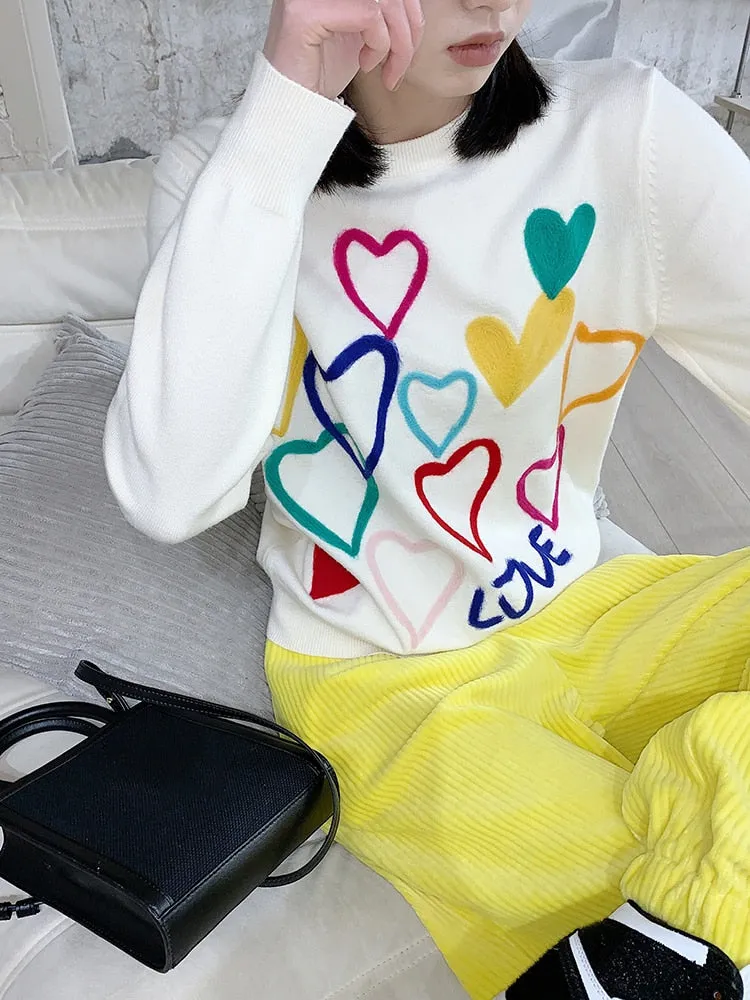 Heart Embroidery O-Neck Sweater Knitwear
