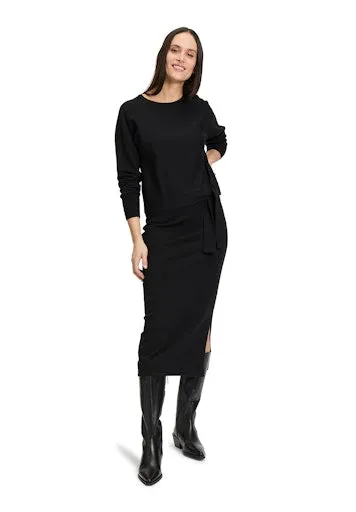 Long Knitted Skirt