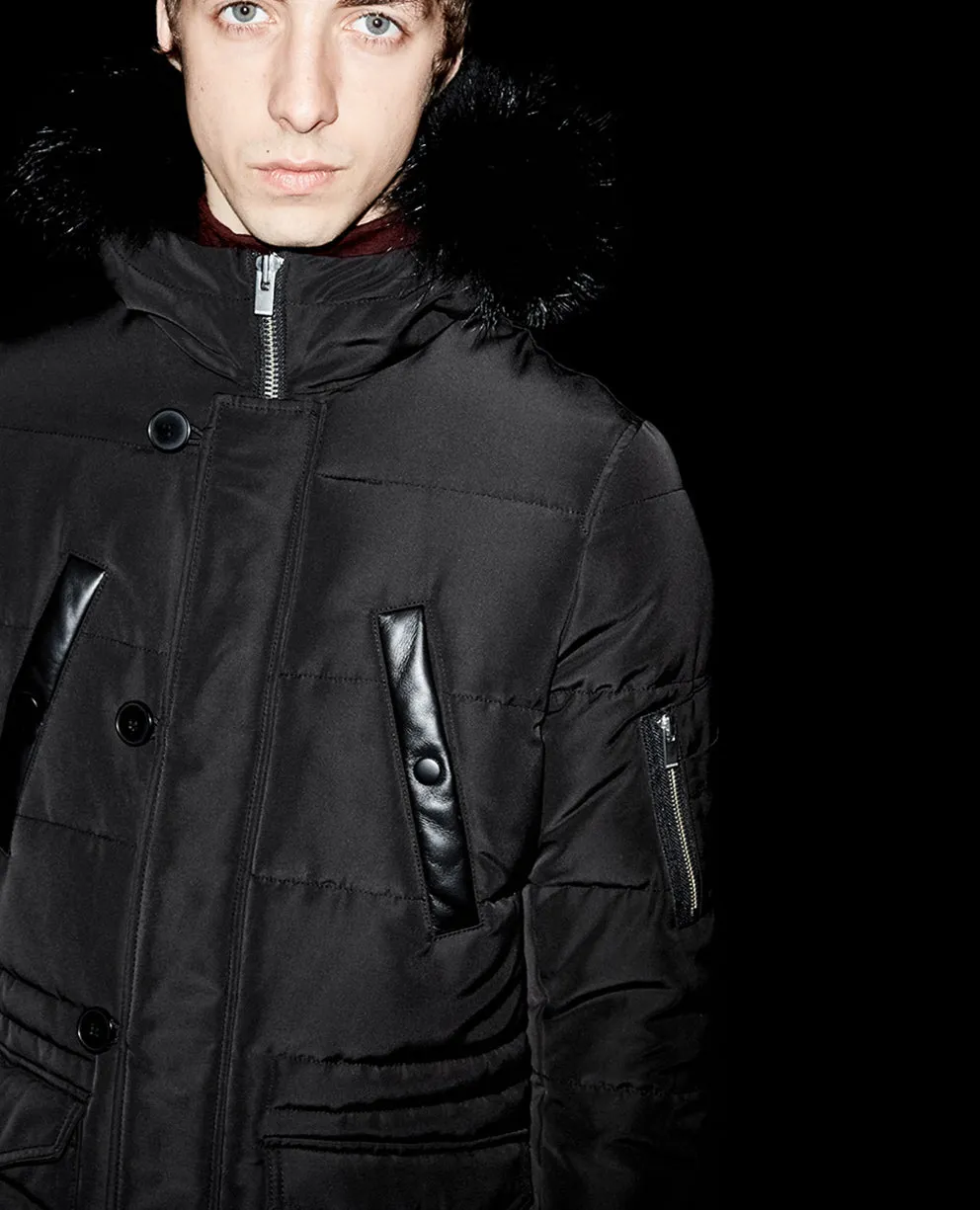 Parka à capuche en fourrure et détails cuir