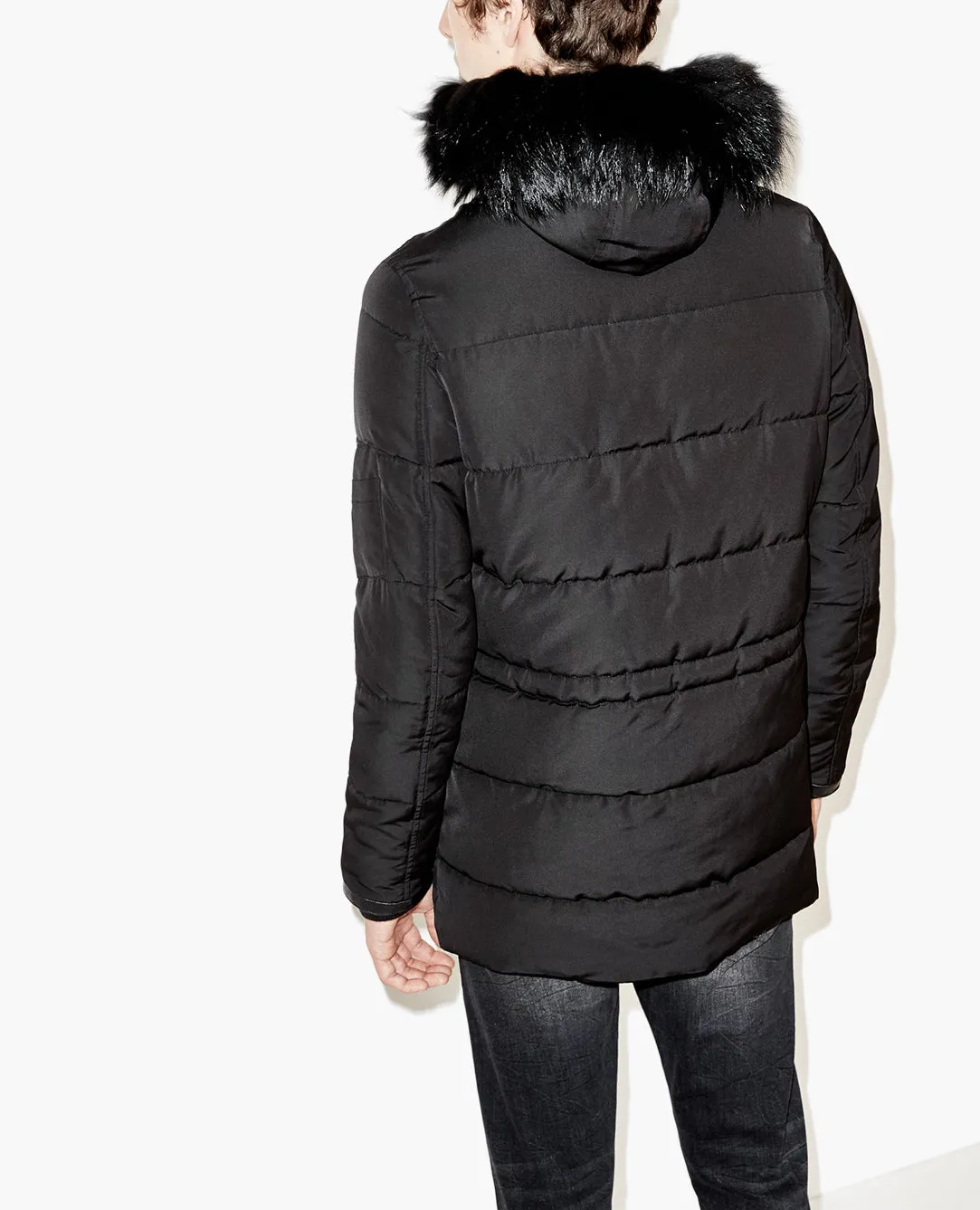 Parka à capuche en fourrure et détails cuir