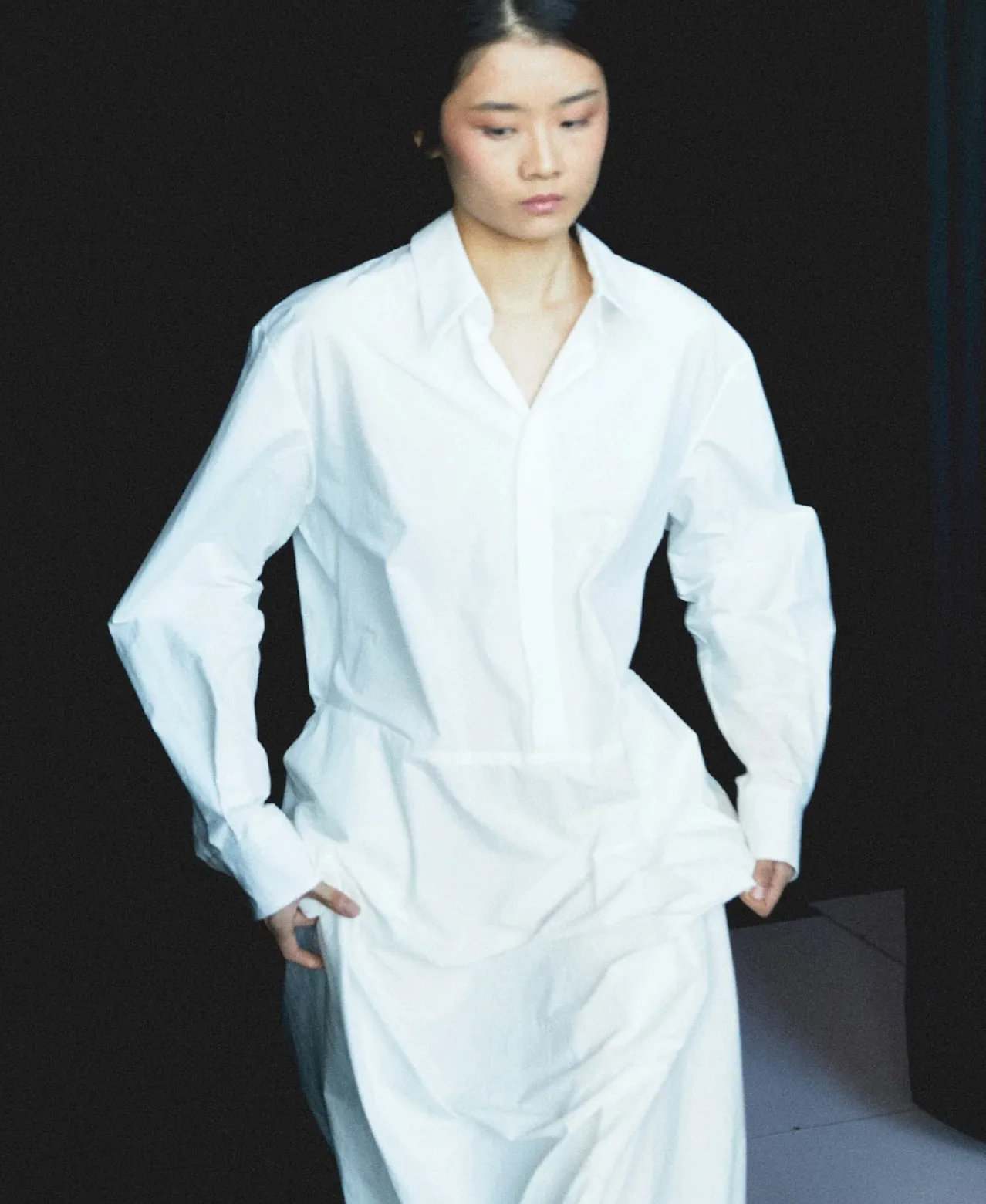 Rory Willam Docherty - Draw Hem Dress White