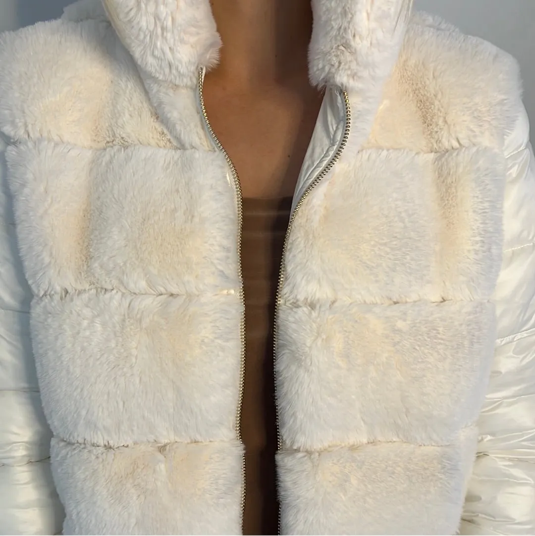 VANILLA COAT