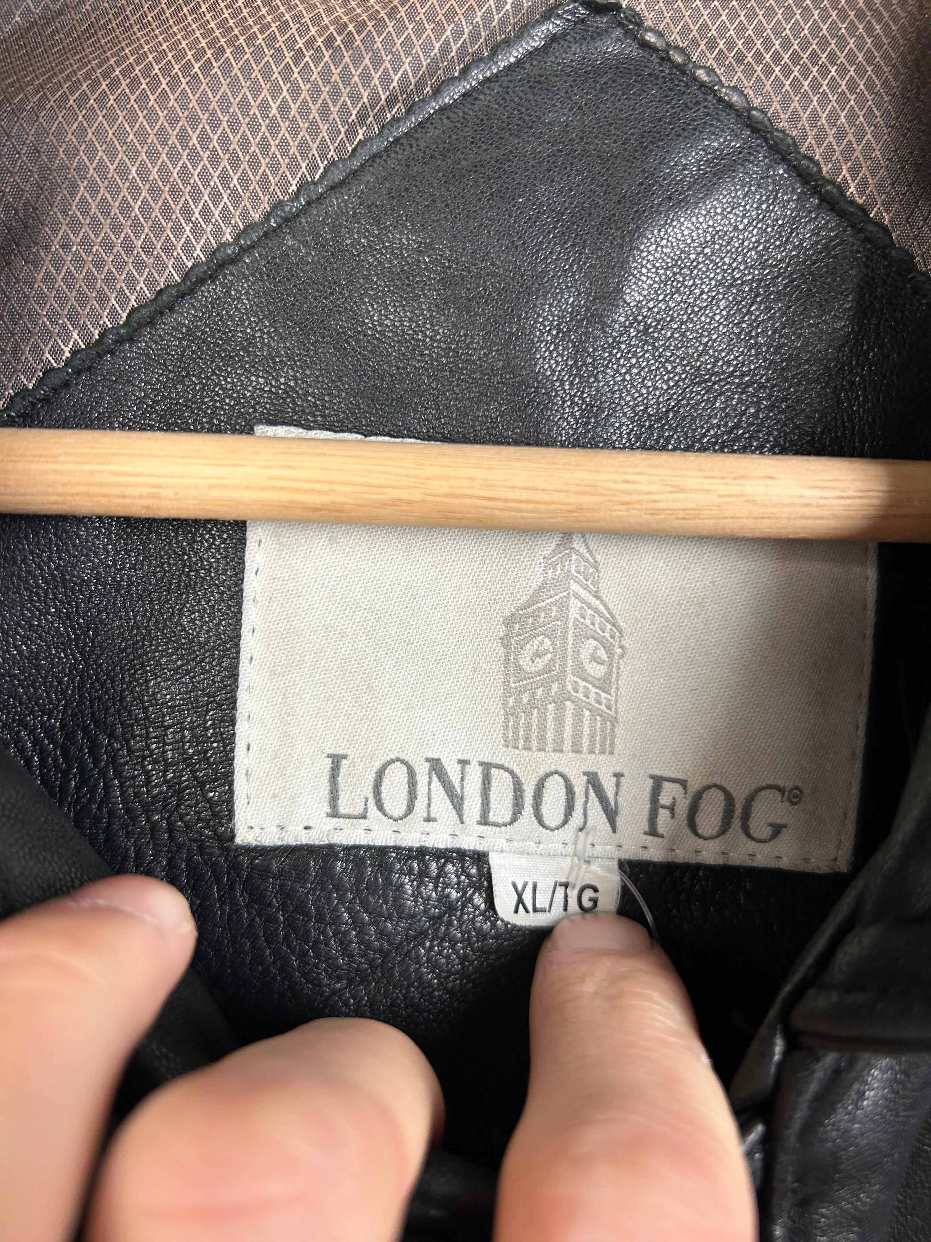 Vintage 90s London Fog Black Leather Cropped Bomber Jacket