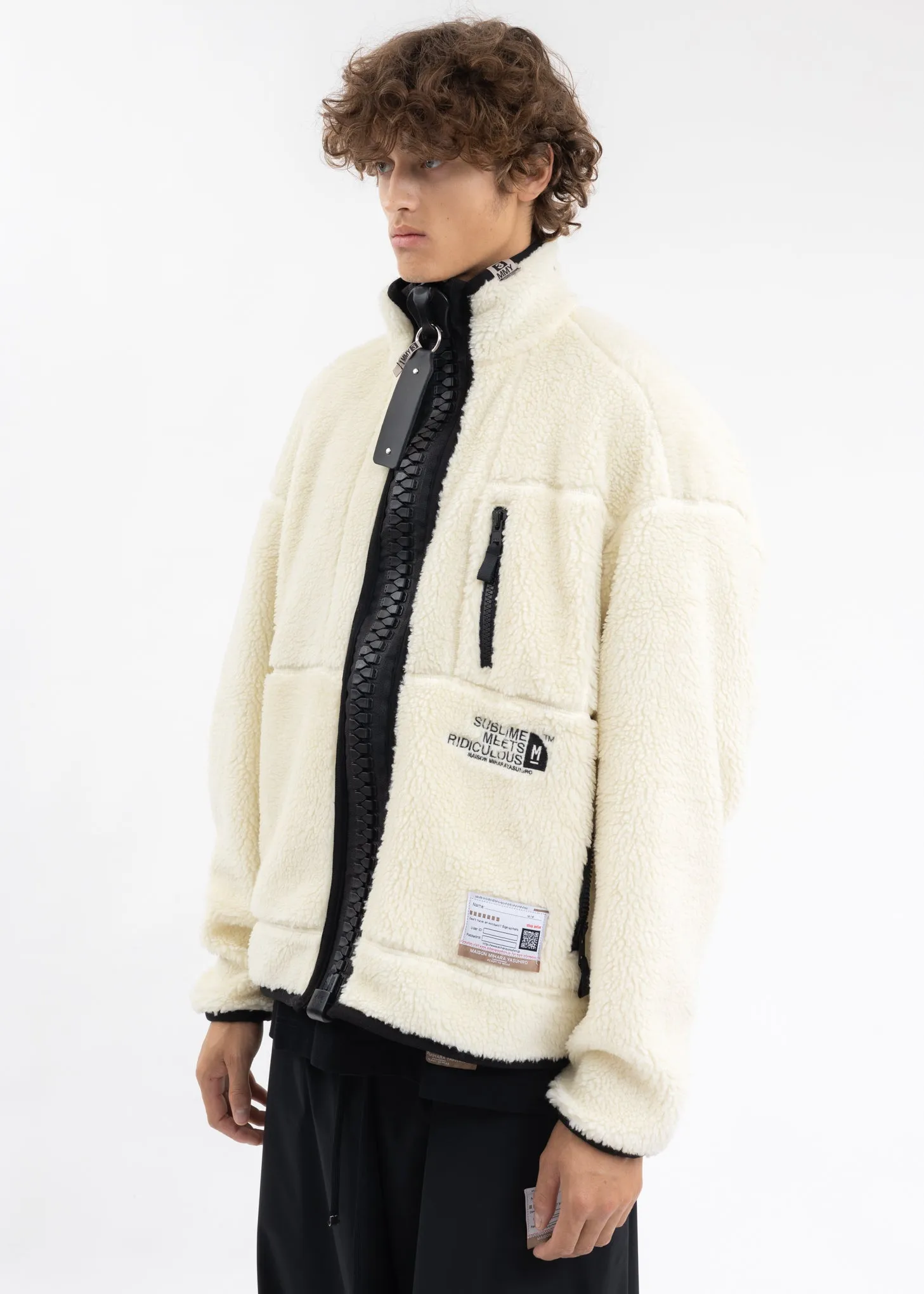 White Wide Back Boa Blouson